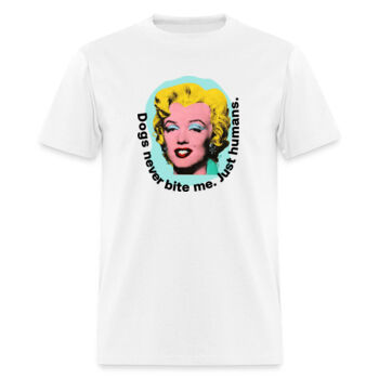 Playera Dogs Never Bite Me - Claras Miniatura